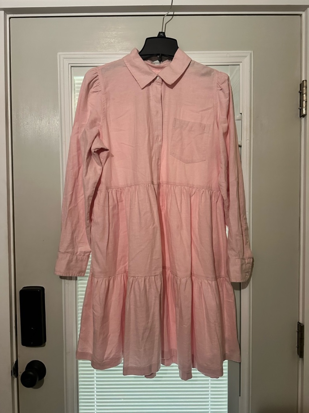 crown & ivy Soft Pink Tiered Collared Midi Dress